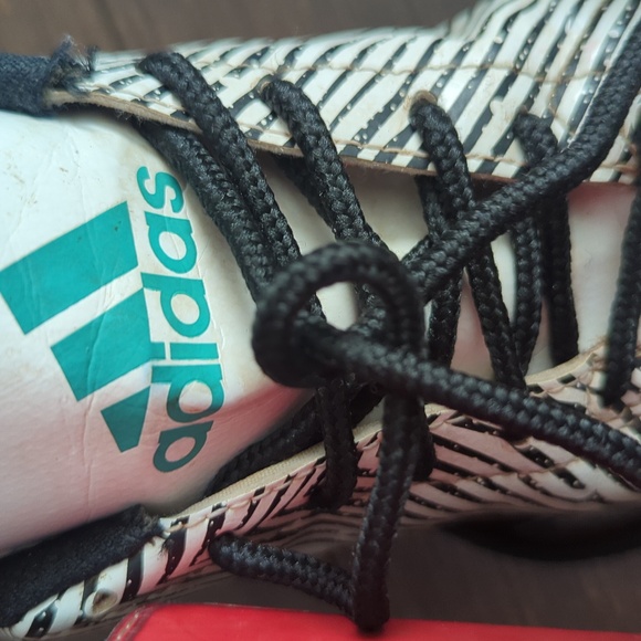 Kids Adidas Soccer Shoes - Picture 5 of 7